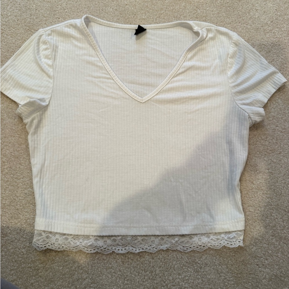 SHEIN White Lace Trim V-Neck Crop Top